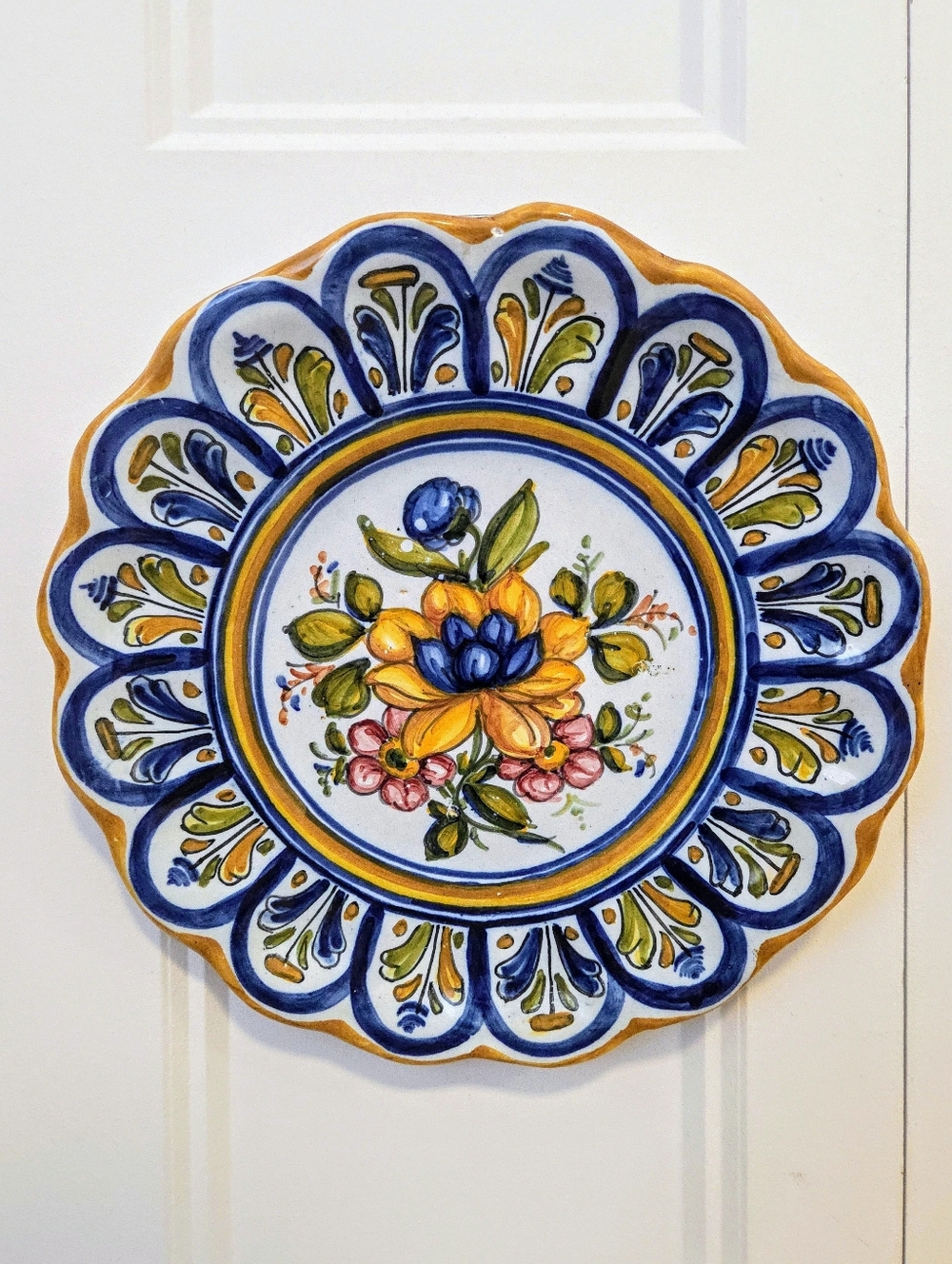 Spanish Handpainted Hanging Plate | Mediterranean Wall Decor
